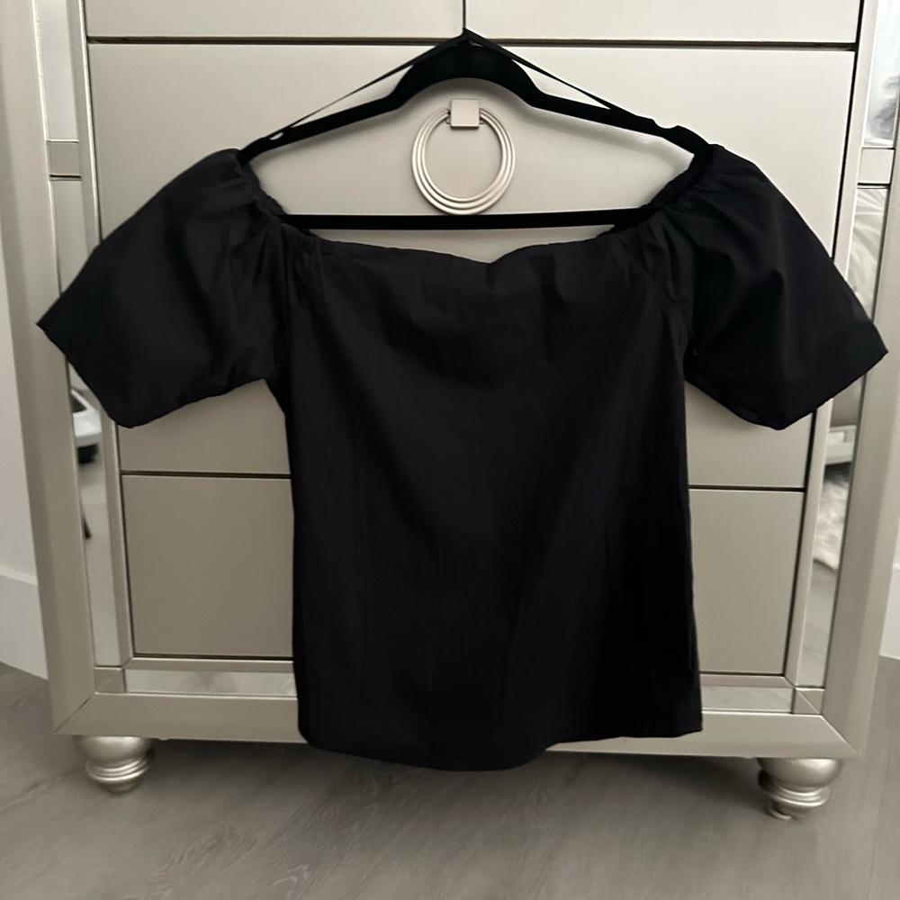 NWOT Naked Zebra off the shoulder blouse